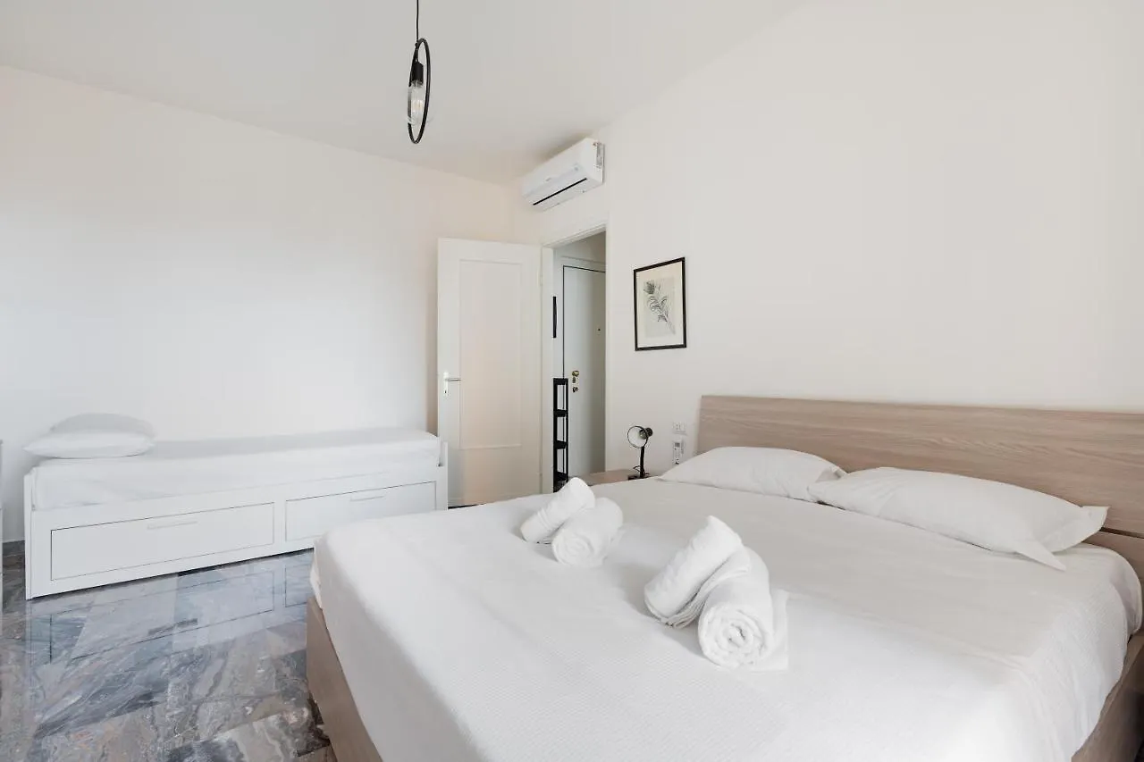 מילאנו Dergano Comfy Apartment - 250 M Far From M3